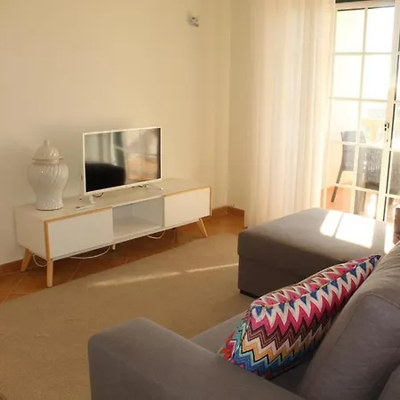 Tac - Queimada Pool & Sea Views Daire