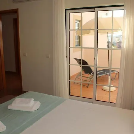 Tac - Queimada Pool & Sea Views